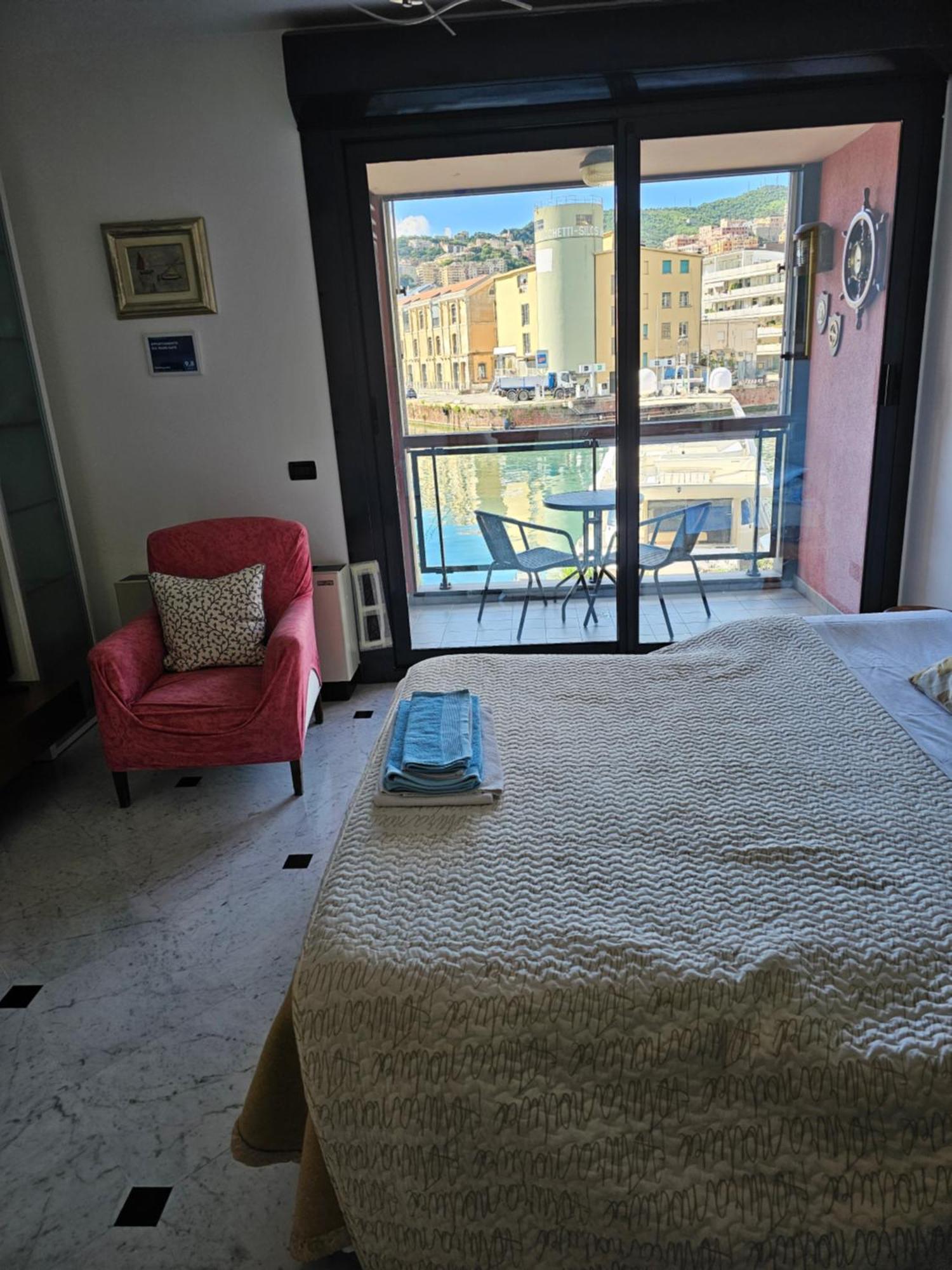 Appartamento Sul Mare Kate Janov Exteriér fotografie